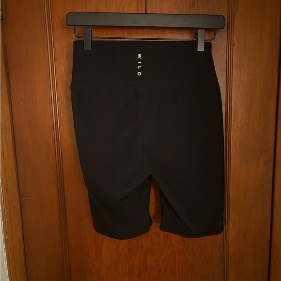 Wilo Ribbed Bike Short - Picture 2 of 5